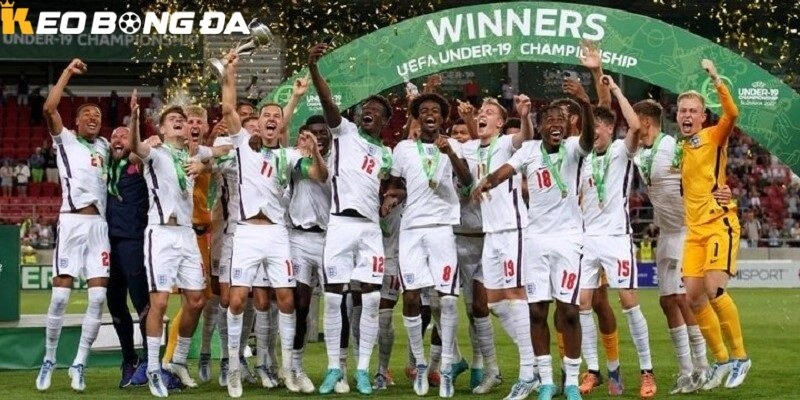 Phân tích U-19 EURO 2026 đội hình về ứng cử viên vô địch 